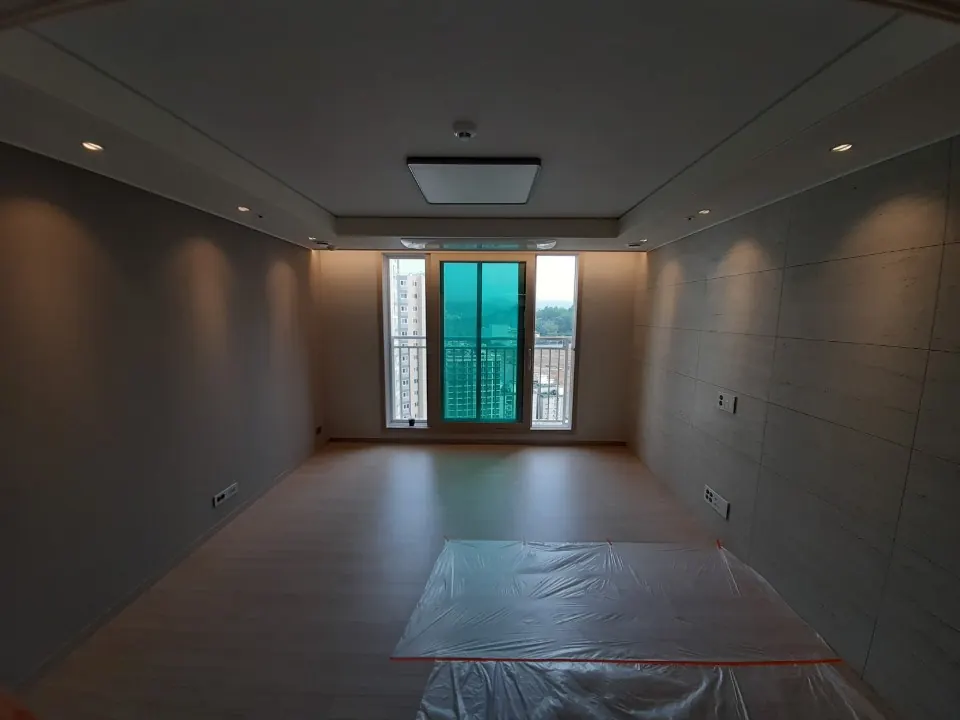 산성역포레스티아 기록 14 거실