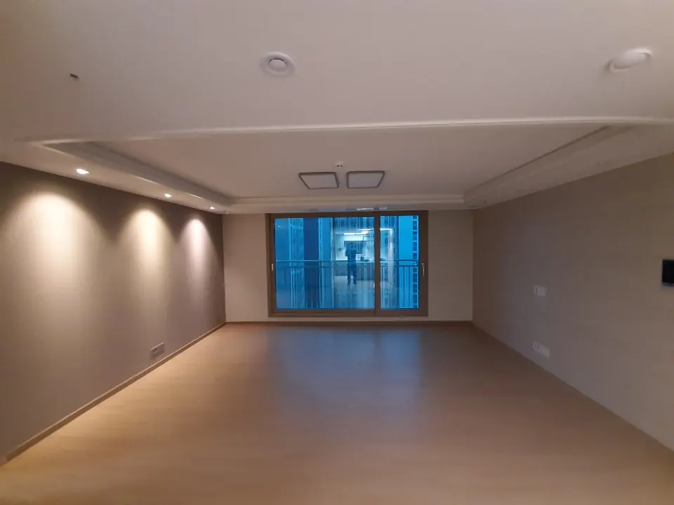 산성역포레스티아 기록 25 거실