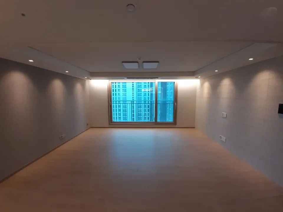 산성역포레스티아 기록 29 거실