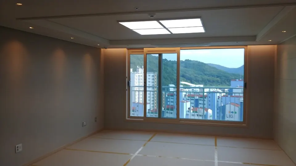 남양주두산위브트레지움 기록 05 거실
