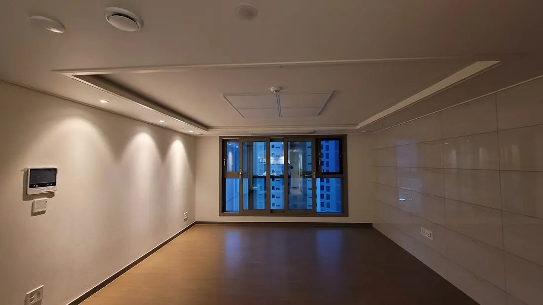 평촌어바인퍼스트 기록 14 거실