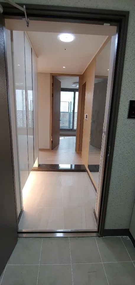 고덕그라시움 기록 38 현관