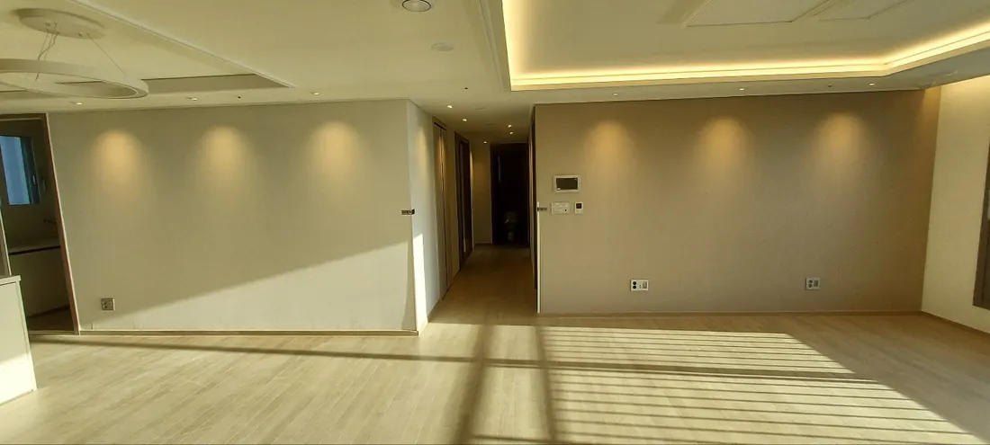 영통롯데캐슬엘클래스 기록 05 거실