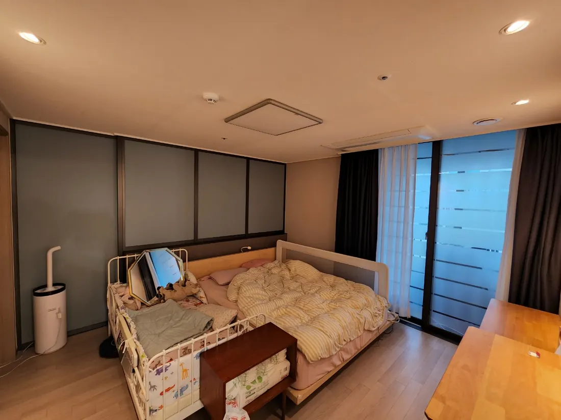DMC롯데캐슬더퍼스트 기록 01 침실