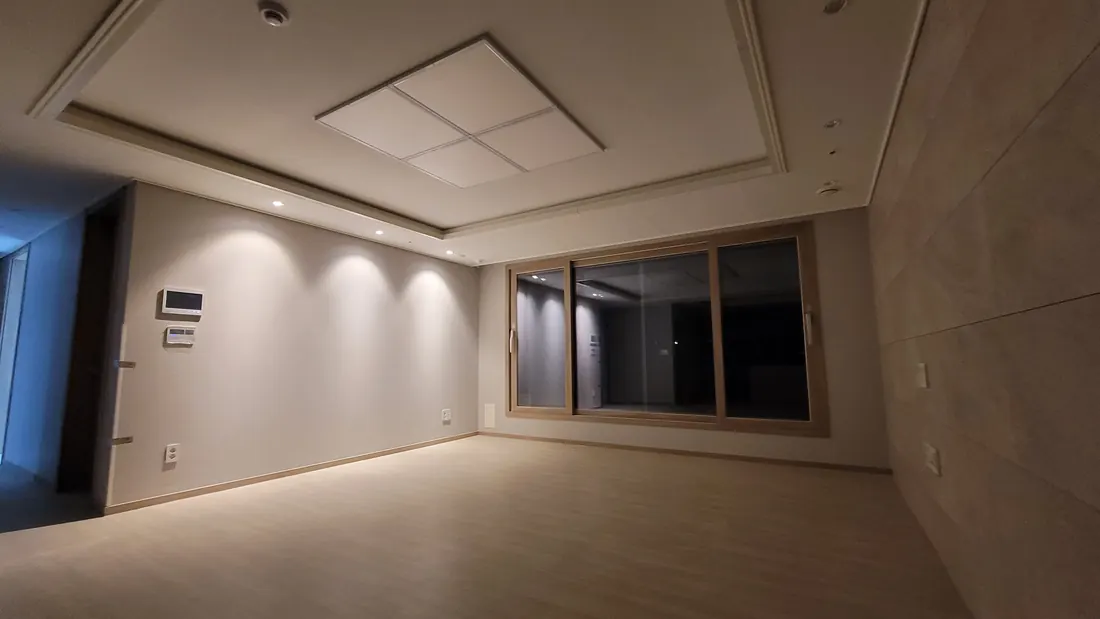 수원역푸르지오자이 기록 16 거실
