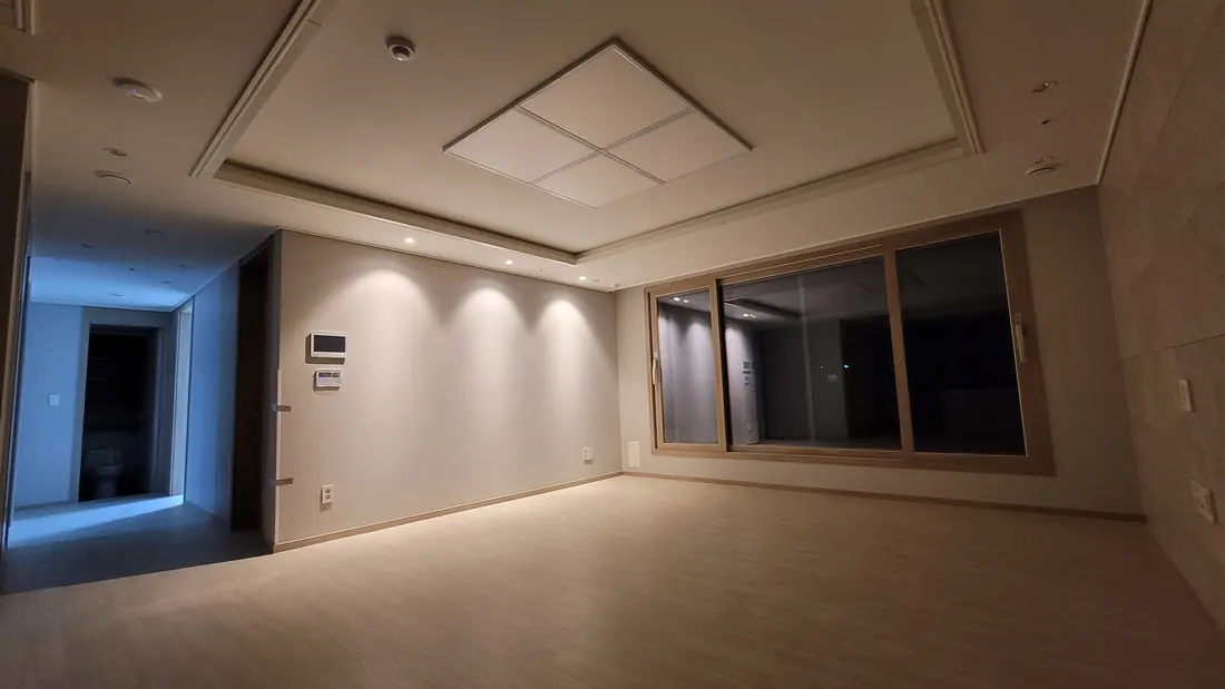 수원역푸르지오자이 기록 16 거실